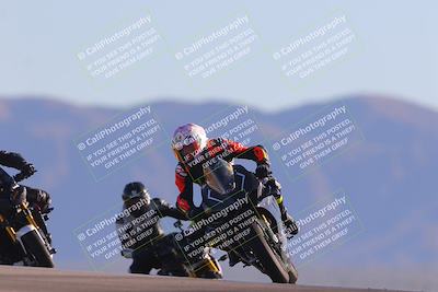 media/Nov-06-2023-Moto Forza (Mon) [[ce023d0744]]/3-Intermediate Group/Session 5 (Turn 9)/